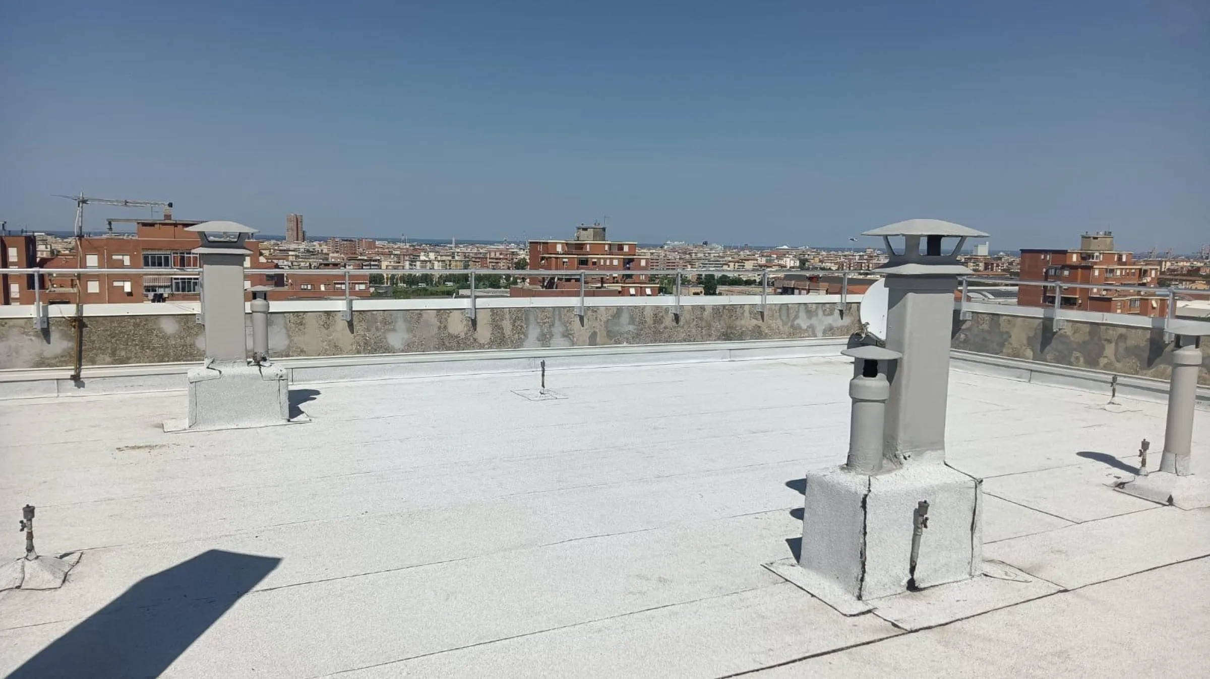 Coibentazione e doppio strato di guaina Livorno
