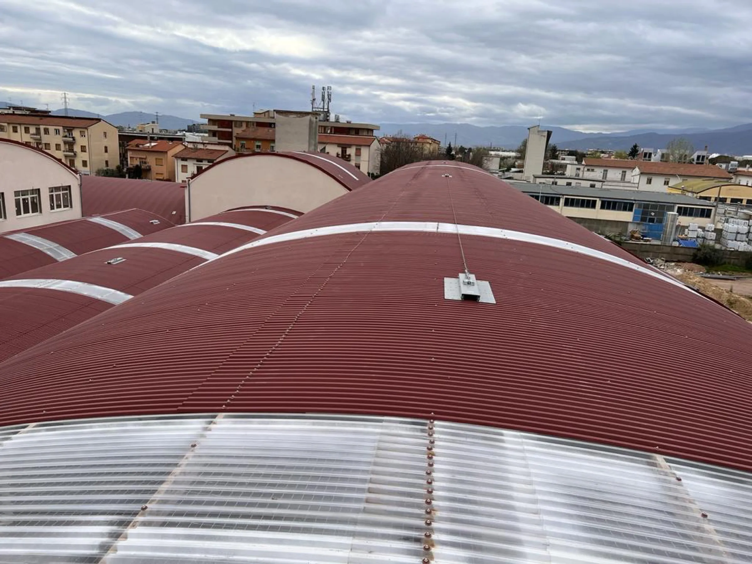 Smaltimento amianto e nuova copertura villaggio industriale Prato