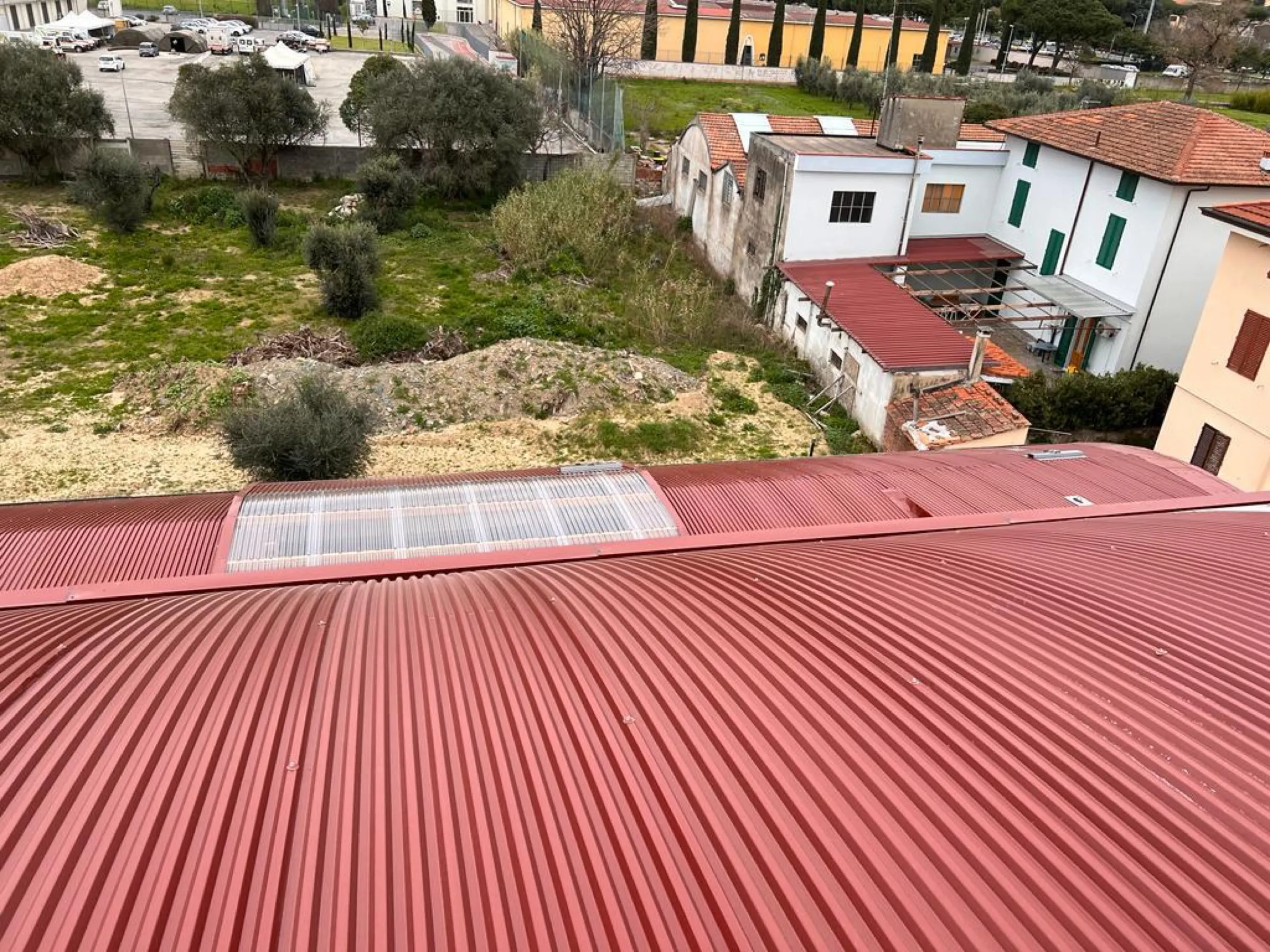 Smaltimento amianto e nuova copertura villaggio industriale Prato